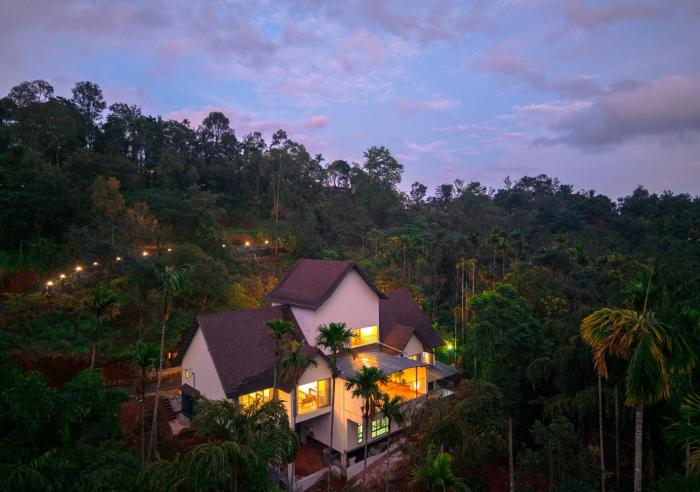 Achutham Cottages Wayanad by VOYE HOMES - Nature Luxe near Banasura Dam