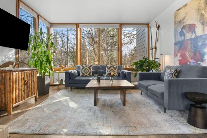 RMR: Yarrow 2311 Condo in The AspensWilson WY