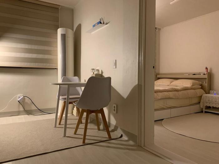 Haileys House in Seungsu and Han river