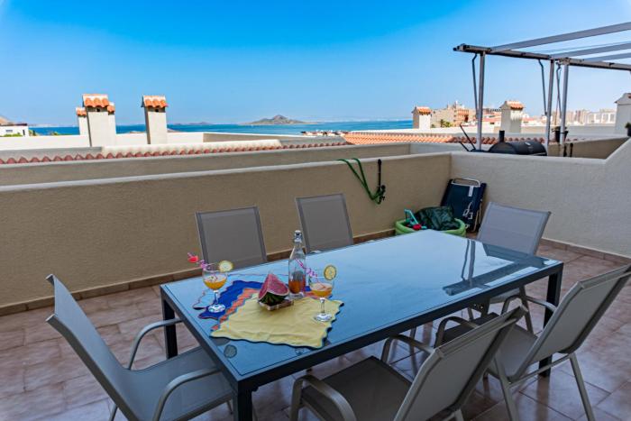 Inmovecos vistas al mar Ópalo