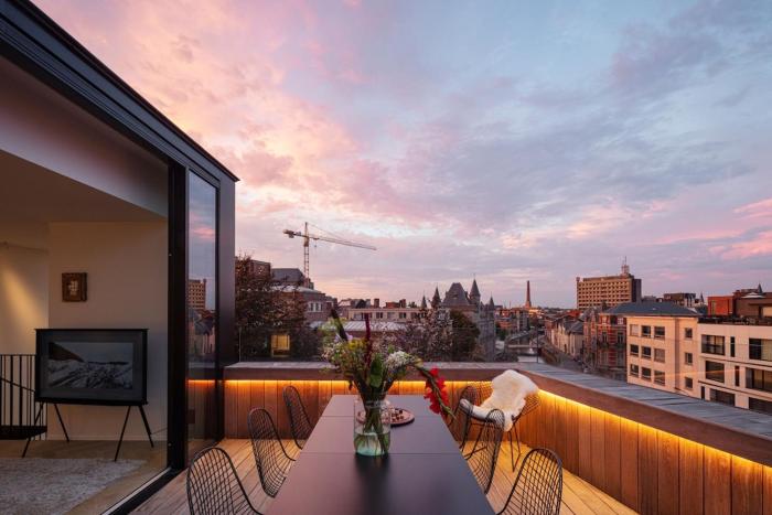 Design penthouse800Y of history in one glimpse