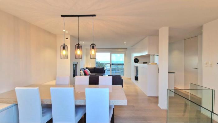 Plaza B Duplex Penthouse met zeezicht