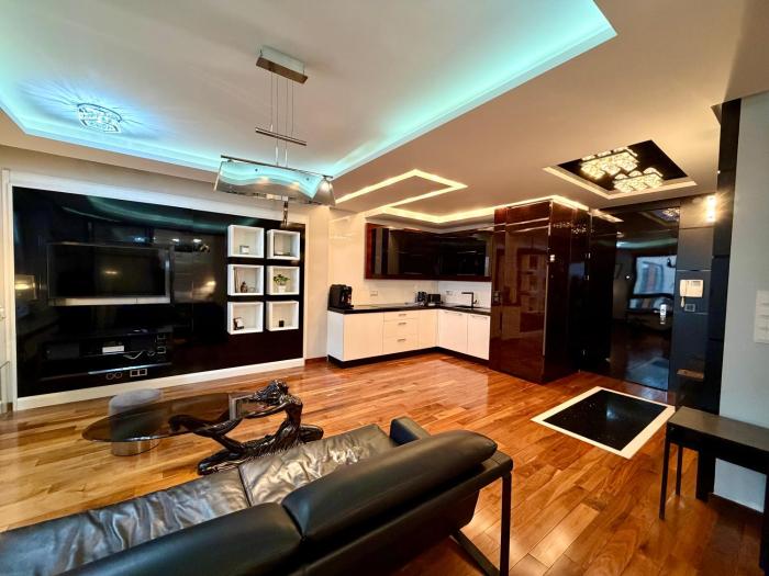 Apartament w samym centrum z parkingiem, Bagno 2 by OhMyHome