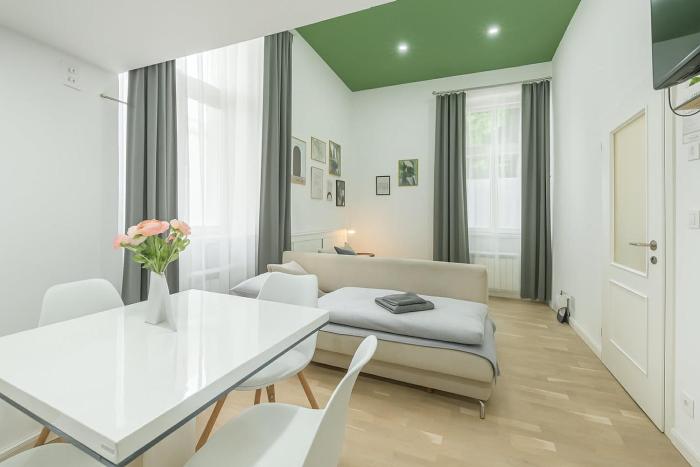 HOMELY I 32m2 Central loft I ELEVATOR I SELF CHECK-IN