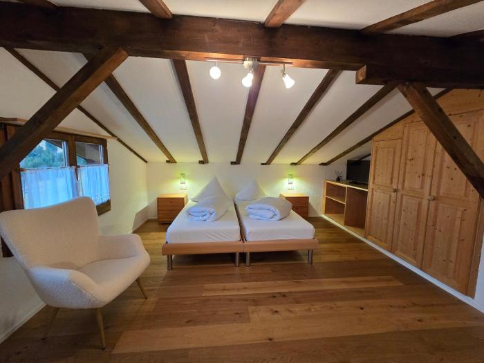 Charming Louisa Roof