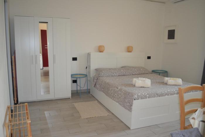 Splendor Solis Apartment