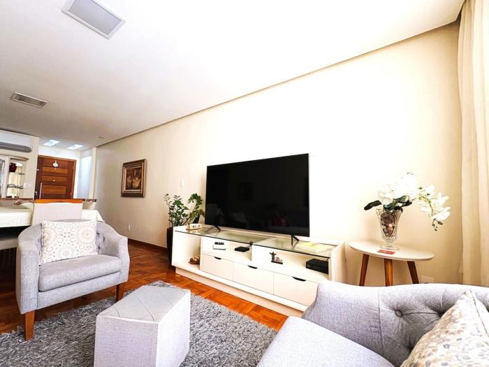 Apartamento Amplo a Poucos Passos da Praia