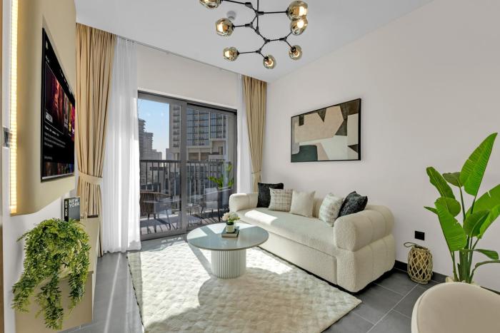 Waves - Modern & Cozy 1BR Apt Close to Down Town Dubai