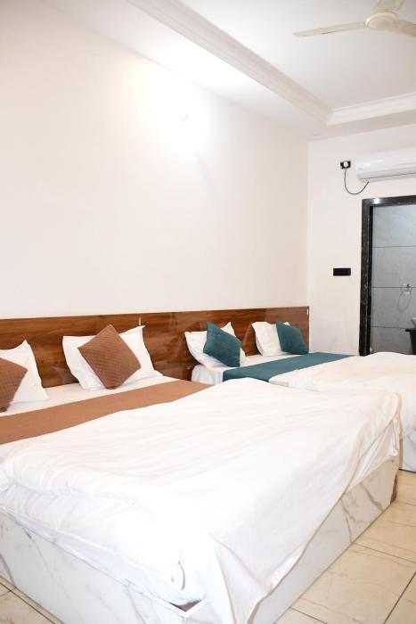 Hotel CM Palace Khatu Shyam