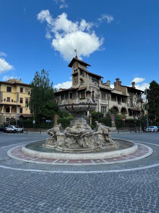 Into the Arc, Palace of the Ambassadors, Coppedé