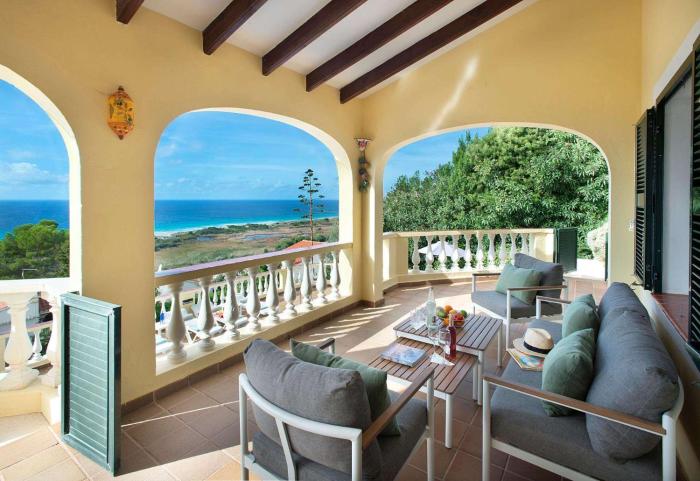 Villa Ebea by Vintage Travel