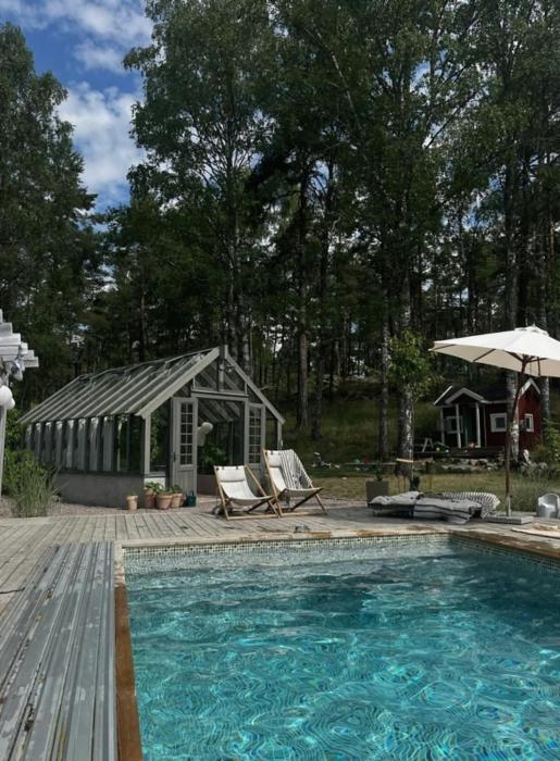 Red Big House With Pool Near Uppsala