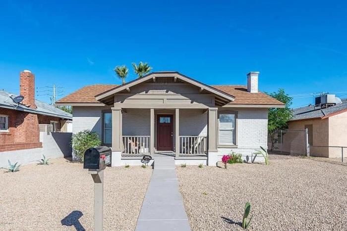 Entire Home, 7 Minutes from Phoenix Airport