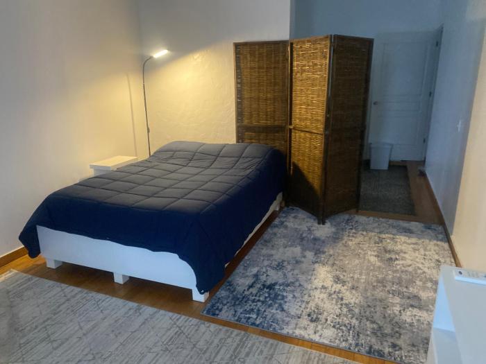 Estudio tranquilo con cocineta SanPedro