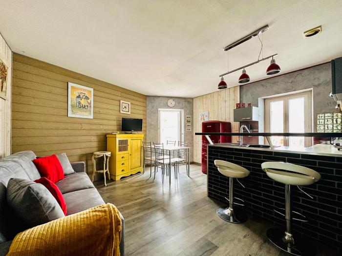 studio 2 personnes coeur de ville - proche plage