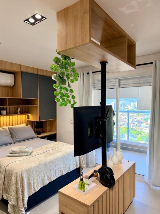 Studio Home Com Varanda, Ar-condicionado e Netflix