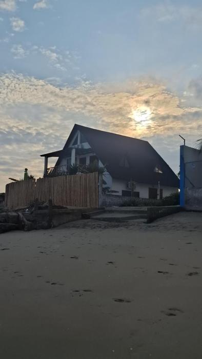 Castelnuovo villa del mar