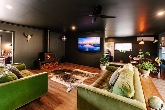 Black Diamond - Pet Friendly, Magnesium Spa