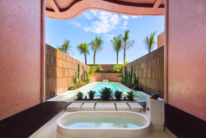 Cassia Tropical 1 BR Grand Private Pool Villa ZN386