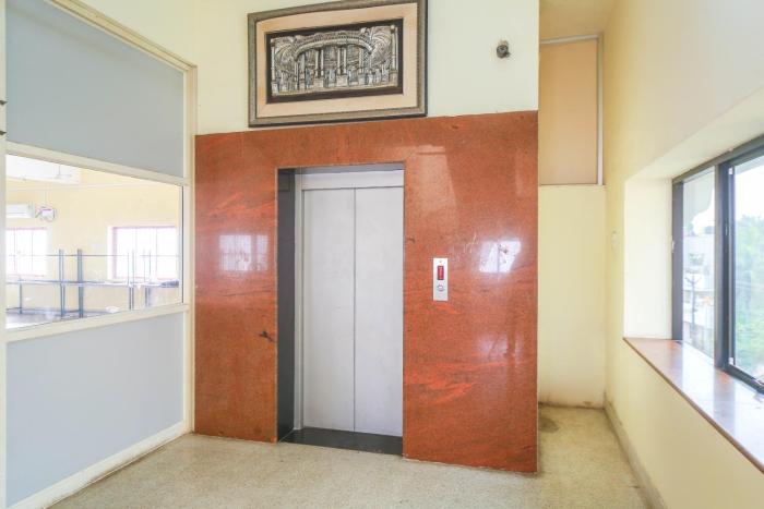 Hotel O Ramachandra Hospital Porur Formerly Raj Mahal