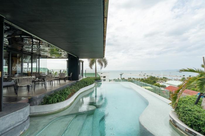 Seaphere Residence by Prop Hopper