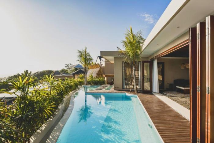 Ilona Family Room 2 BR Sea View With Private Pool ZN389