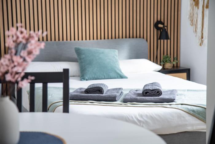 StayCampNou Studio with Balcony