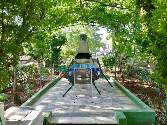 Spacious apartment in Umag with garden