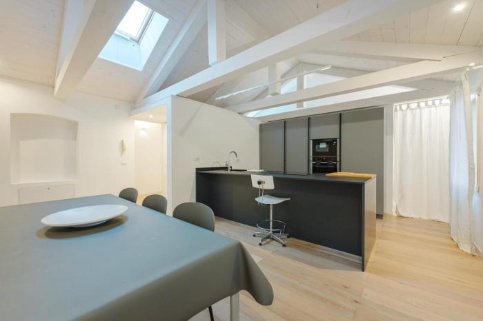 Caneve Home - 15 min from Venice & Wi-Fi