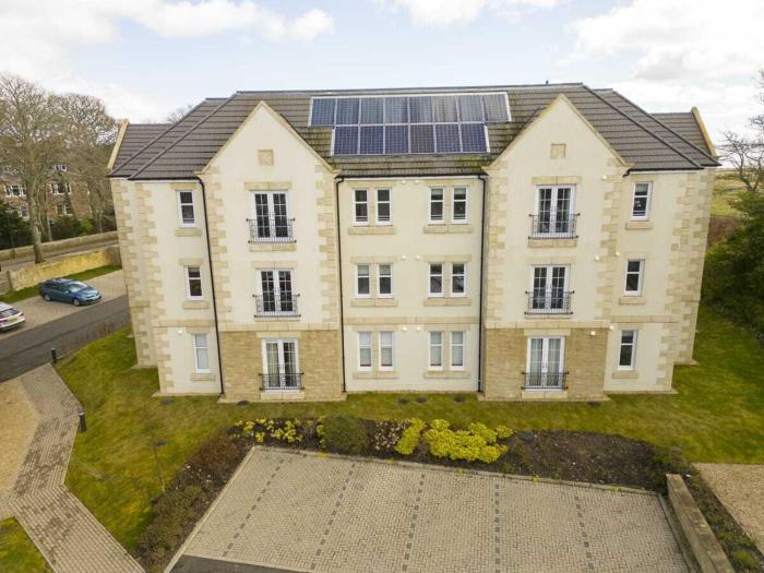 Royal Gardens Apartment 10