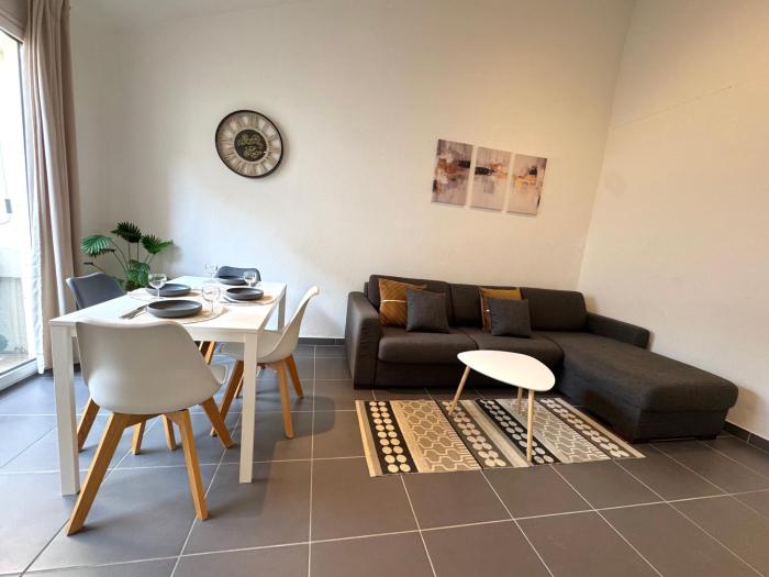 Le Lux, Moderne - Garage - Terrasse - Clim