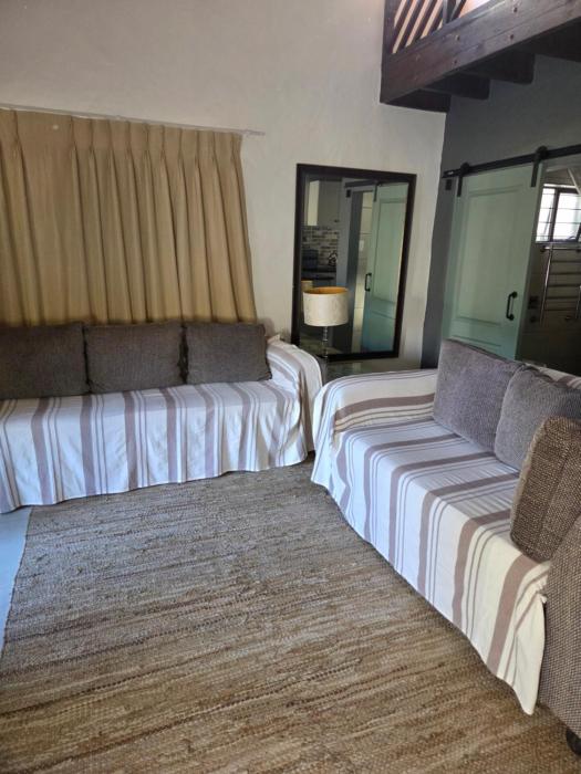 Sues Loft Cottage Accommodation