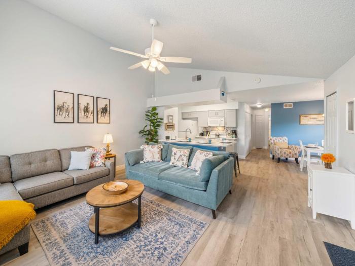 5005 Laguna Bay Cir 18