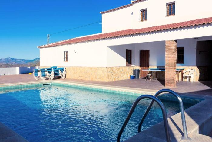 Villa 47 by Villamya