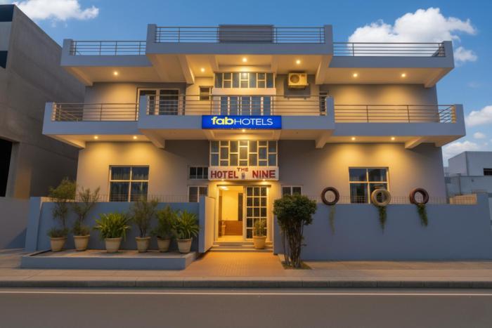 FabHotel The Nine