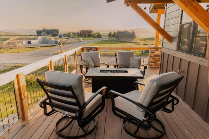 Ski Granby Ranch five minutes from the house