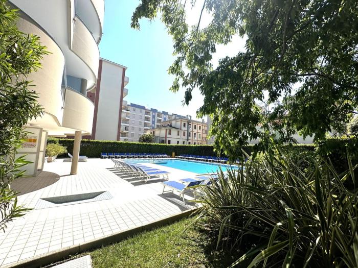 Relax in comfort with pool and sea nearby