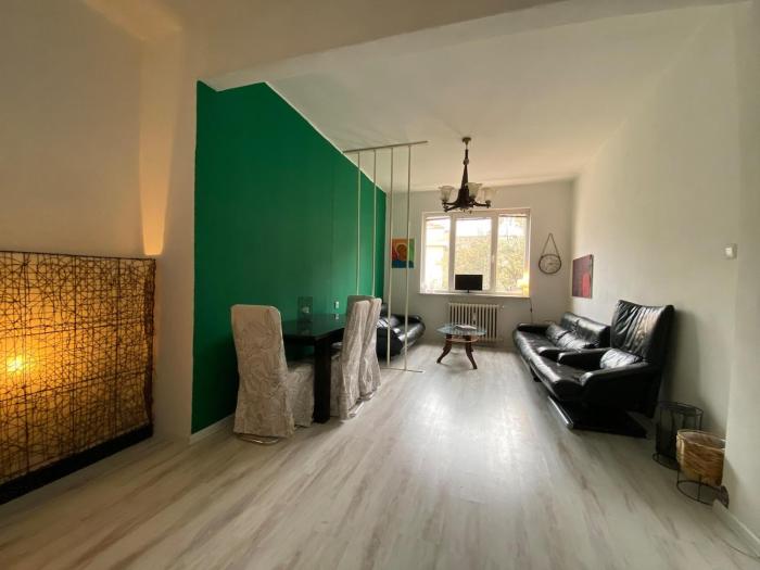 Comedy Theatre apartments