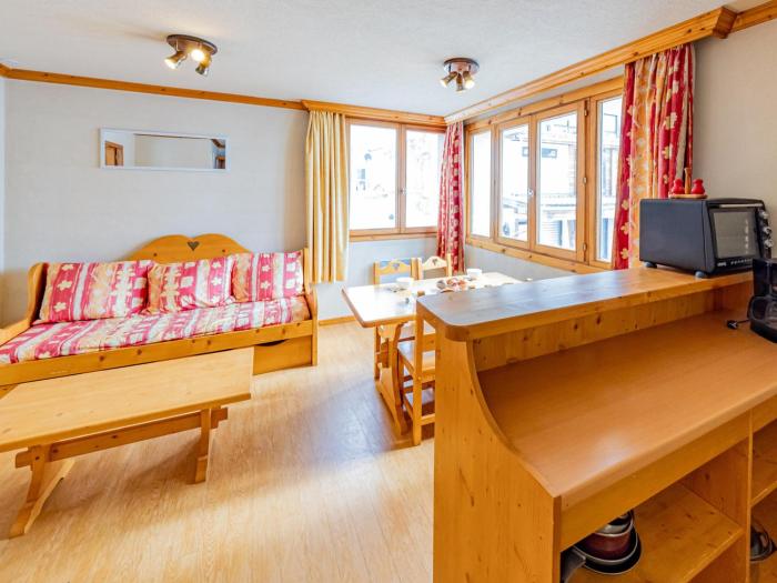 Studio 4 pers en station, au pied des pistes - FR-1-807-27