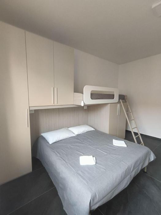 Siderno Beach Stay - Guest House