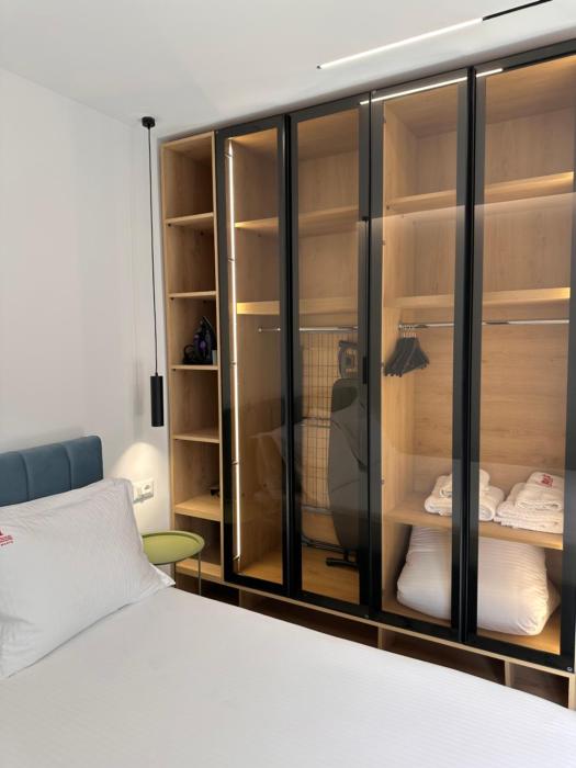 Matisse No27 - City Center Studio With Parking