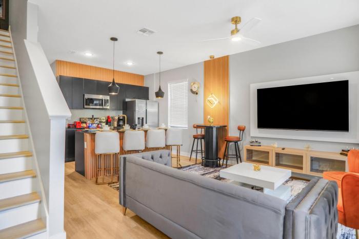 3 Bedroom 8 Miles from Disney Word