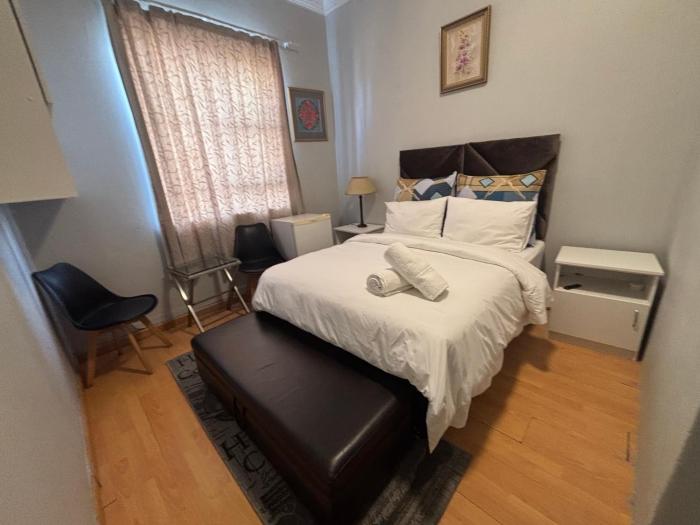 The Tranquil Golden Retreat