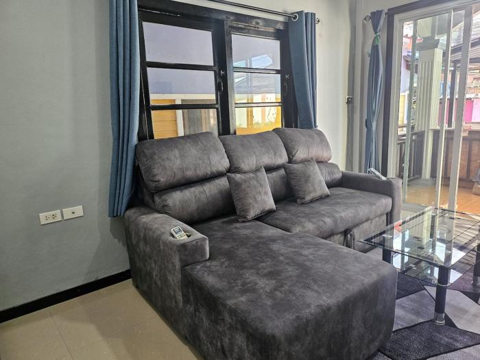 Cute Villa 350m to Bang Tao Beach, sleeps up to 6