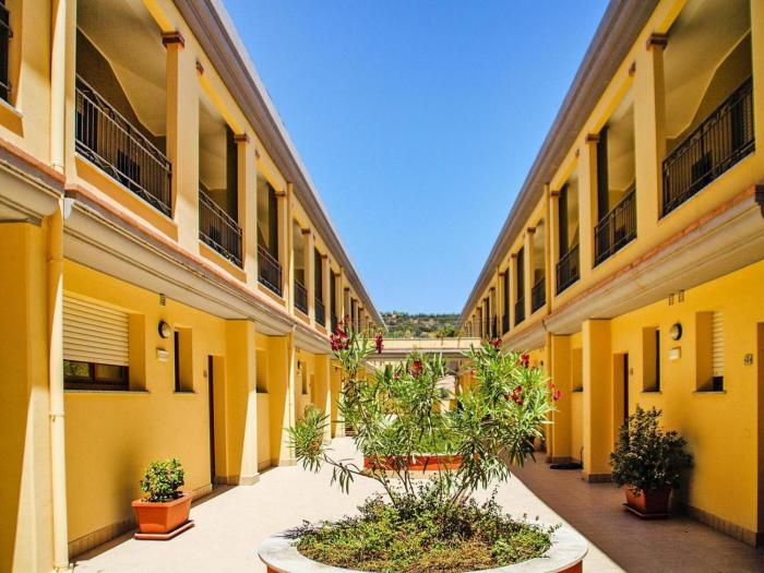 Apartment with garden in Villasimius