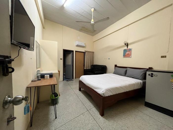 106 Wanna APT Soi 10