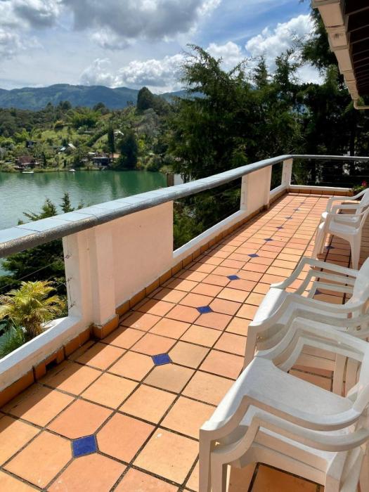 Casa Finca en Guatapé