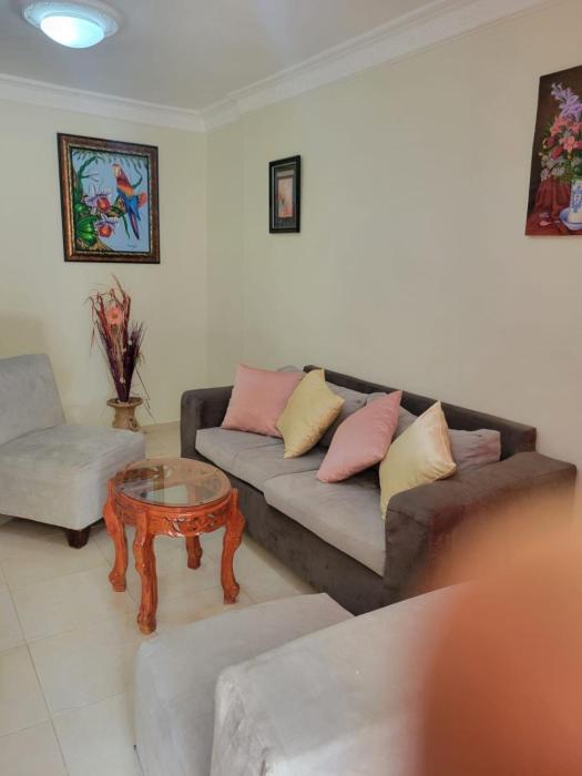 Spacious house with private parking