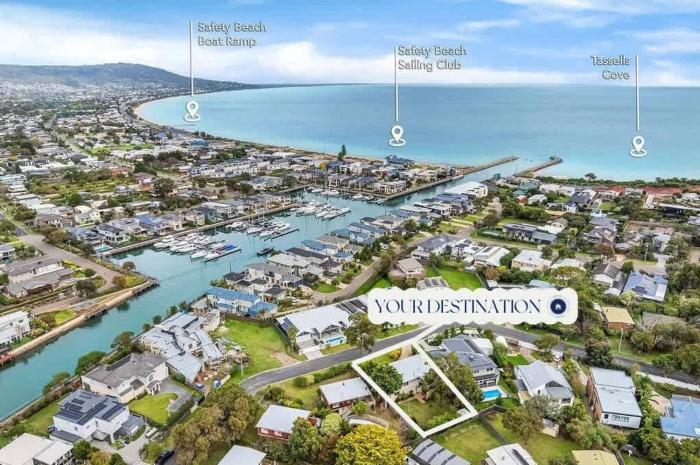 The Beach Getaway - Spa Table Tennis Soccer