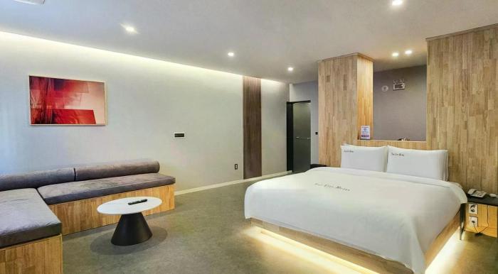 Cheongju The City Hotel